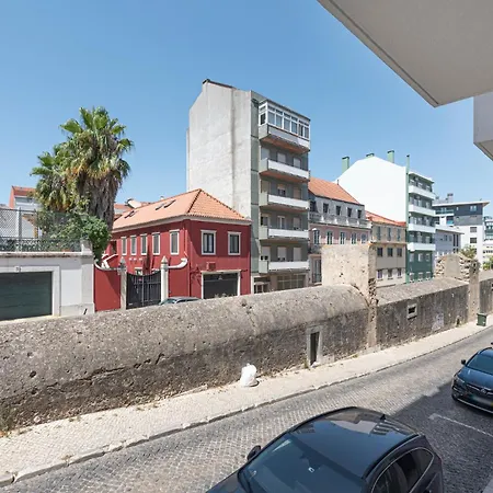 Houze Spacious Flat In Charming&historical * リスボン
